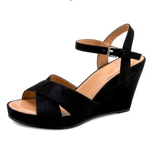 Aerosols, black, pastel style wedges, brand new